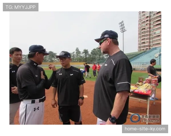 兰斯主场战术执行到位 教练针对部署克制对手优势